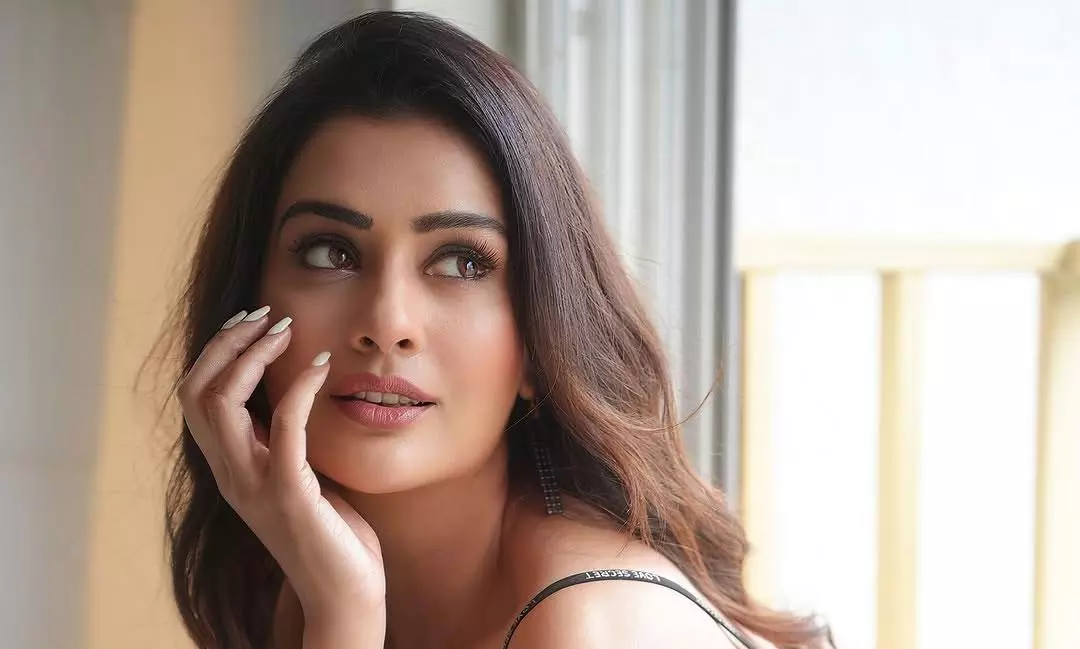 పాయల్ కిల్లింగ్ లుక్స్.. పిచ్చెక్కిపోవాలంతే..!