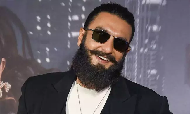 ర‌ణ్‌వీర్ సింగ్ ఇన్‌స్టా క్లీనింగ్ అందుకేనా?