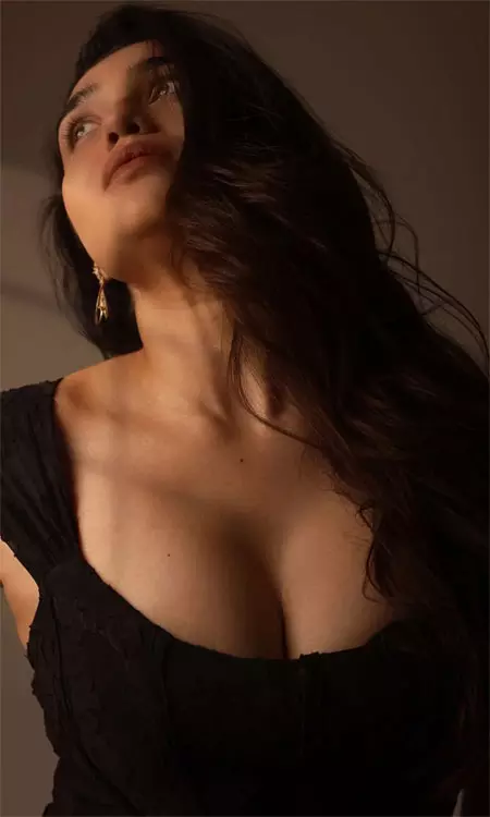 Purvi Mundada Stuns in Elegant Black Dress