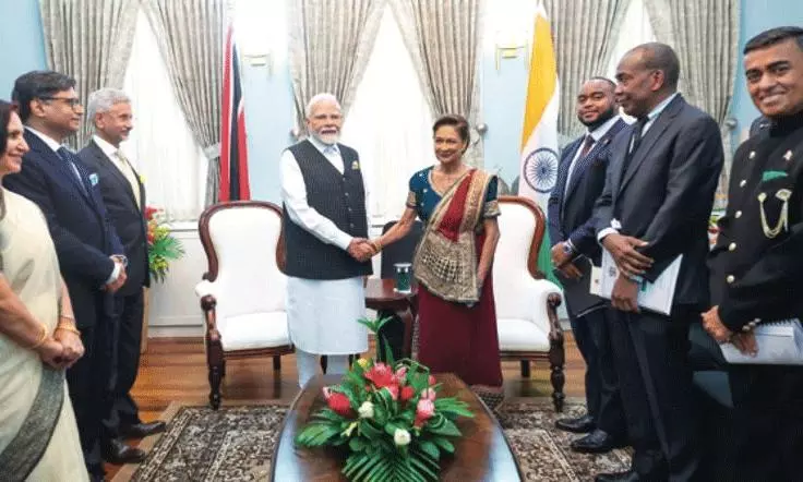 భూమికి ఆవైపున.. మినీ భారతదేశం.. ప్రధానితో పాటు 40 శాతం మంది మనోళ్లే