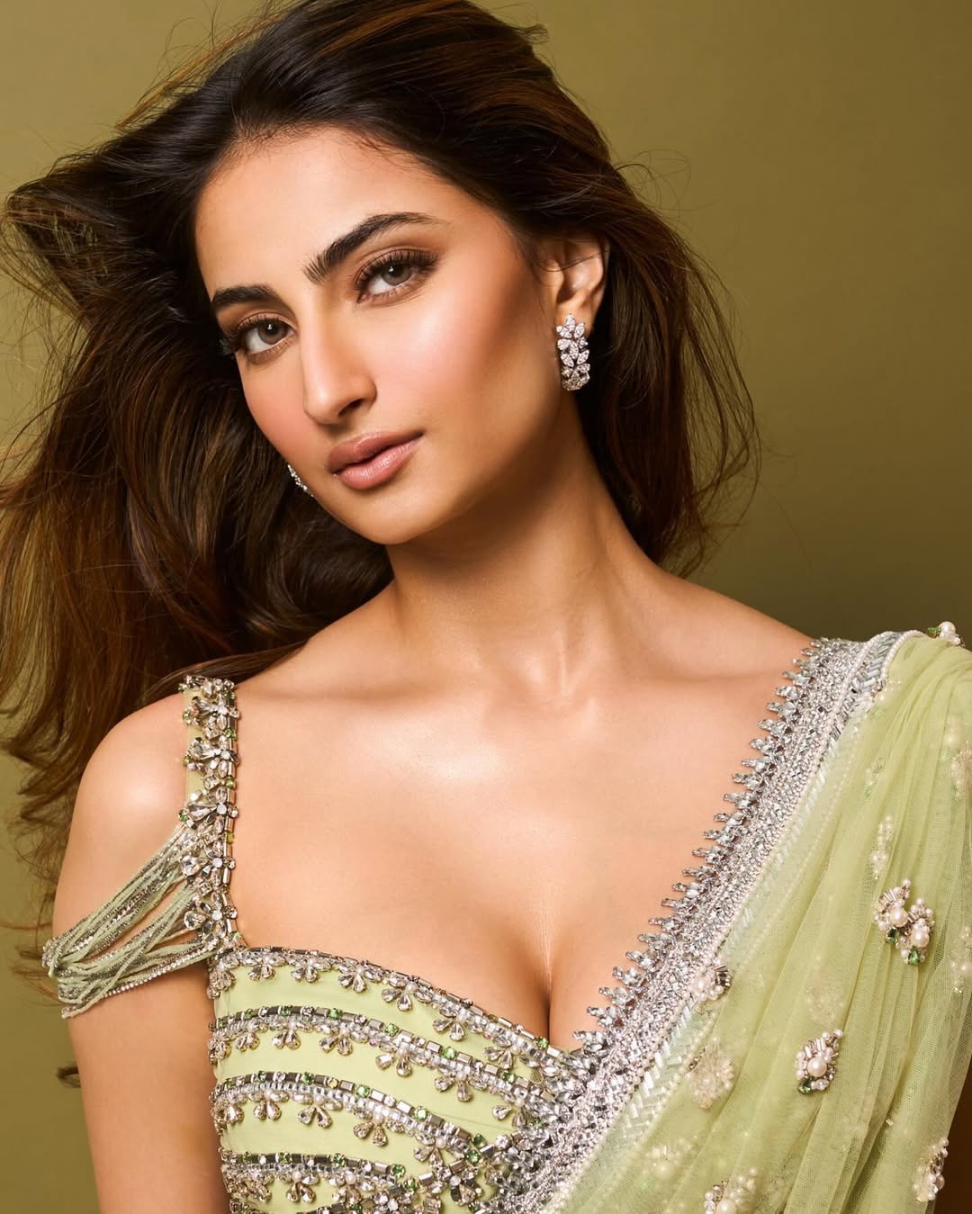 Palak Tiwari’s Poolside Shoot Will Make You AWE