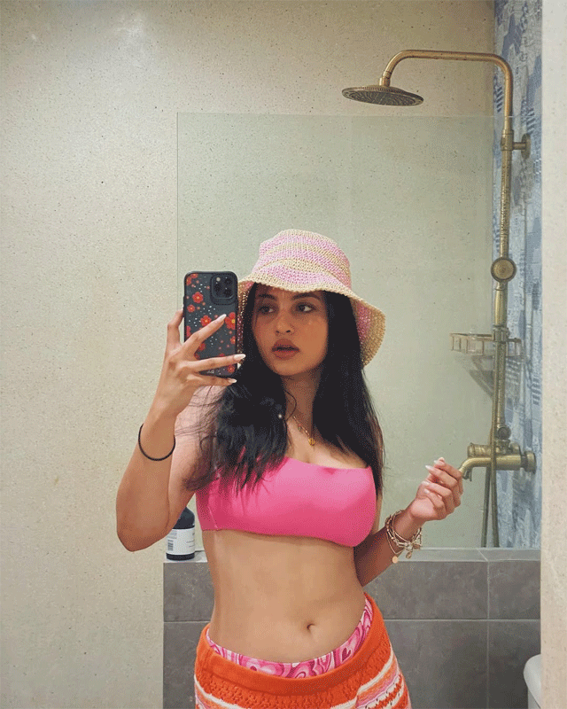 Ramyas Smile That Can Light Up Your Week Ramyas Smile That Can Light Up Your Week