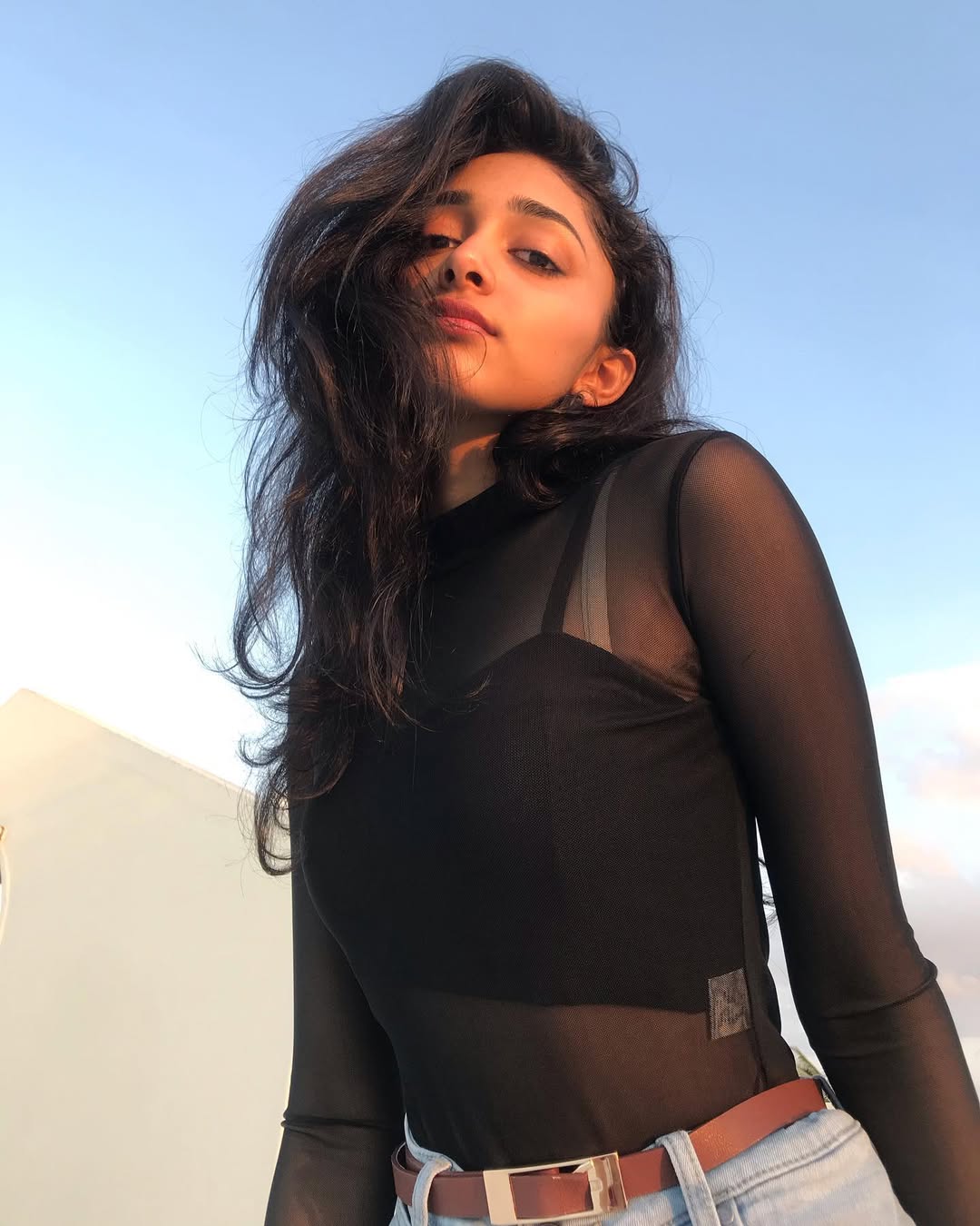 Preity Mukhundhan Shows Her Grace in Latest Instagram Photo Dump