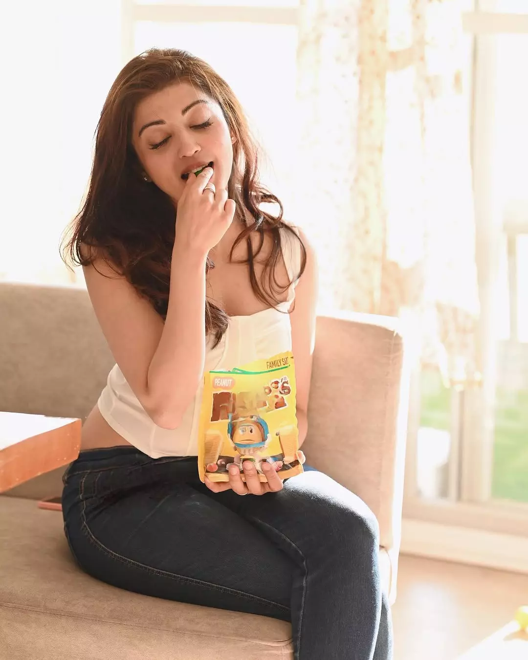 Pranitha Subhash Enjoys a Memorable Island Vacation with Daughter Arna Pranitha Subhash Enjoys a Memorable Island Vacation with Daughter Arna