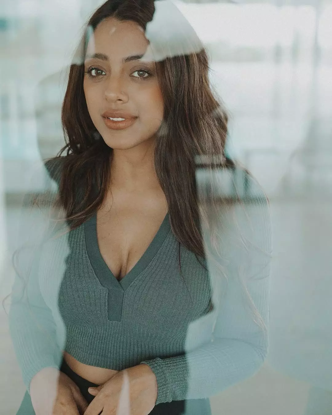 Deviyani Sharma’s Beauty Takes Flight, Like a Petal in the Breeze Deviyani Sharma’s Beauty Takes Flight, Like a Petal in the Breeze