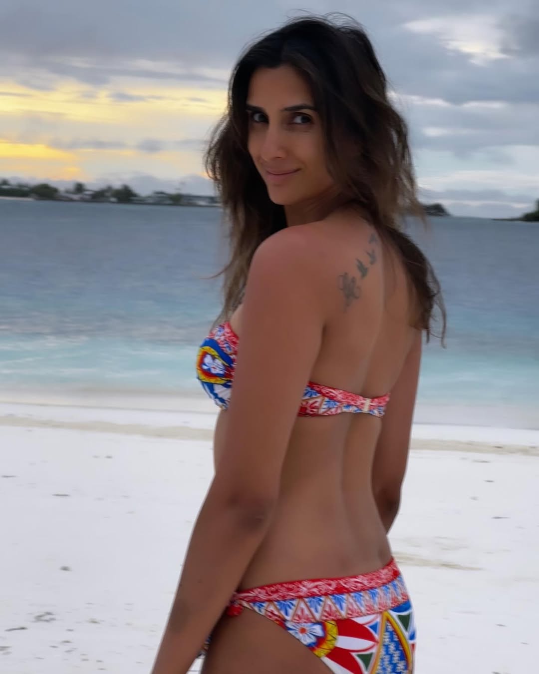 Pragya Kapoor’s Relaxed Look Sets Instagram Buzzing Pragya Kapoor’s Relaxed Look Sets Instagram Buzzing