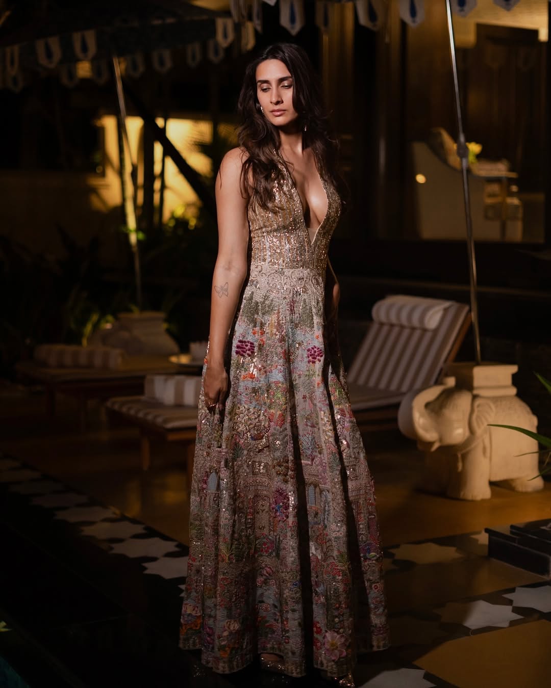 Pragya Kapoor’s Relaxed Look Sets Instagram Buzzing Pragya Kapoor’s Relaxed Look Sets Instagram Buzzing