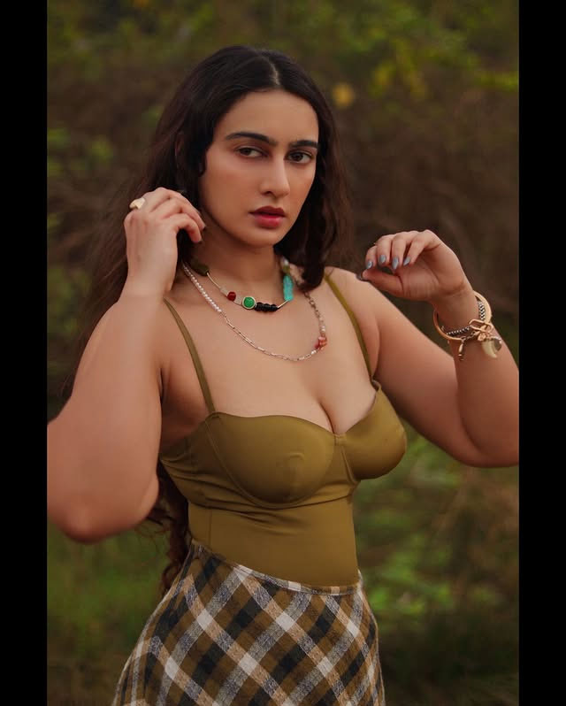 Megha Shuklas beauty in bloom, surrounded by nature�s promise Megha Shuklas beauty in bloom, surrounded by nature�s promise