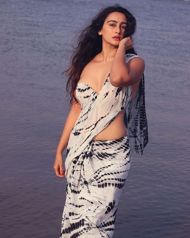 Megha Shuklas beauty in bloom, surrounded by nature�s promise Megha Shuklas beauty in bloom, surrounded by nature�s promise