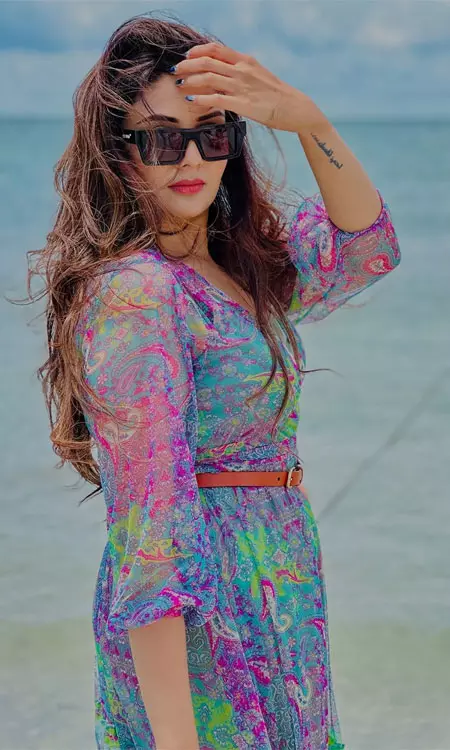 Sreemukhi’s dress ideas are pure magic