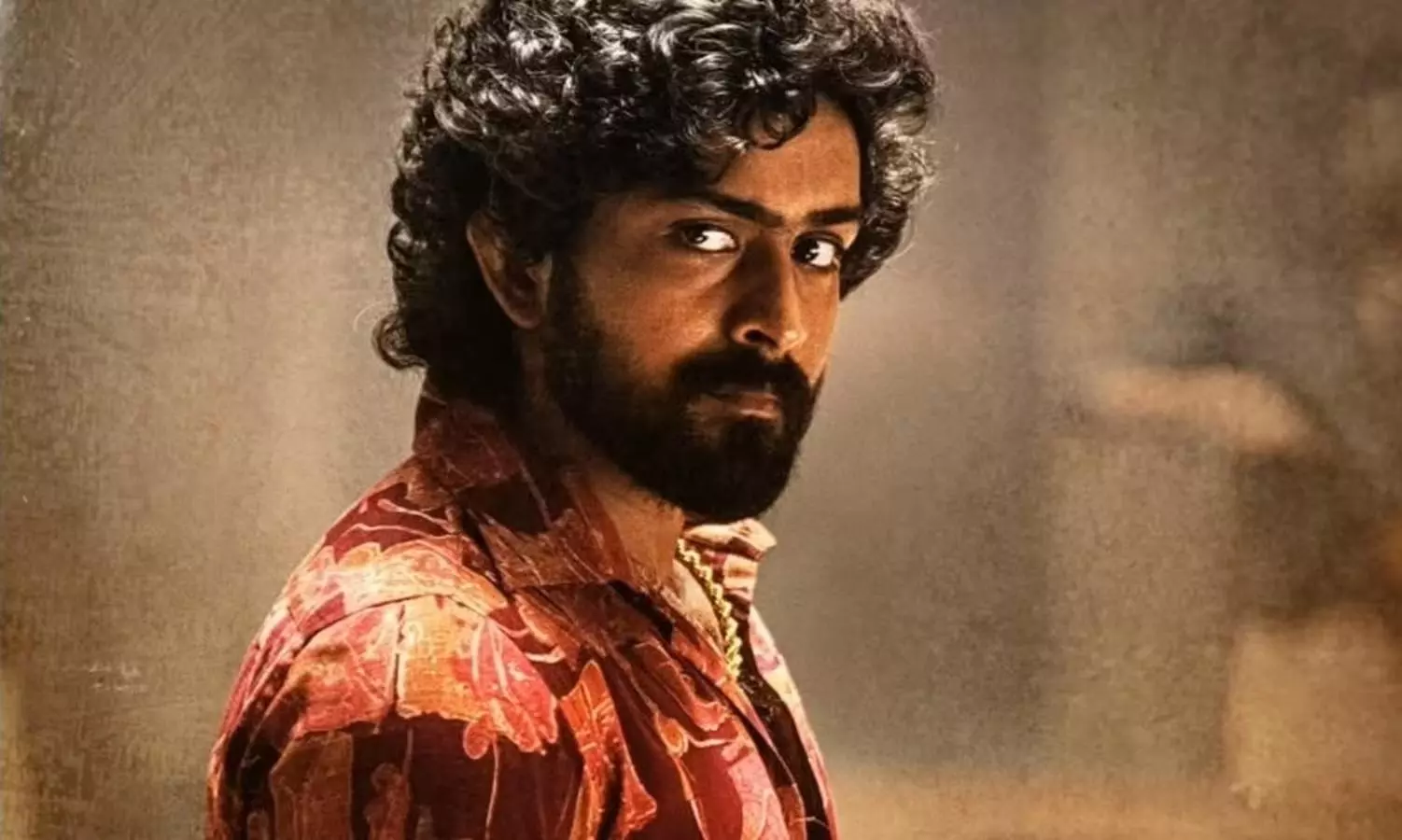 విజయ్ విలన్.. క్రేజ్ వచ్చినా ఇడ్లీ కొట్టును మరువలేదు