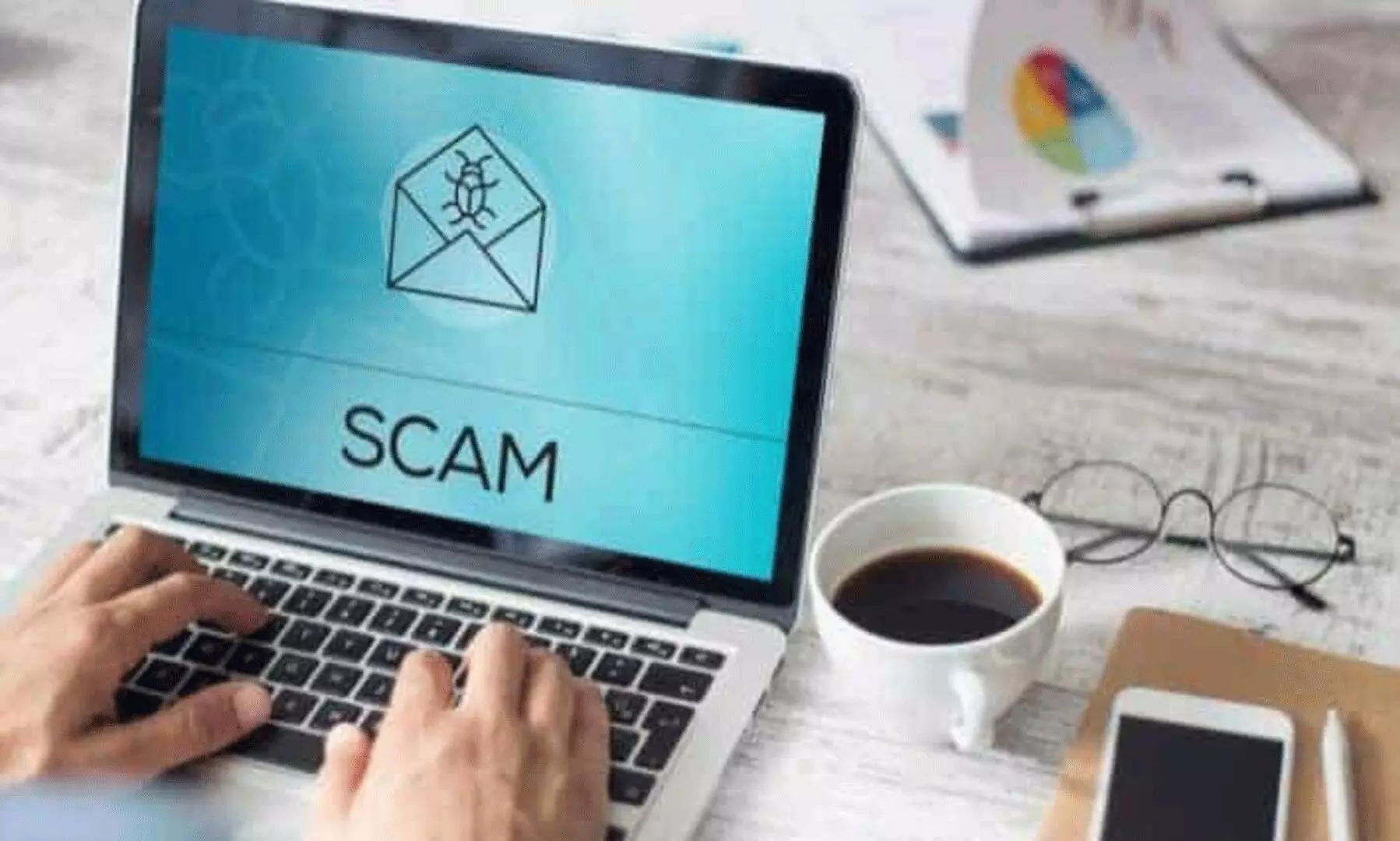 ప్రధాని మోదీ పథకం.. ముద్ర పేరుతో భారీ దోపిడీ