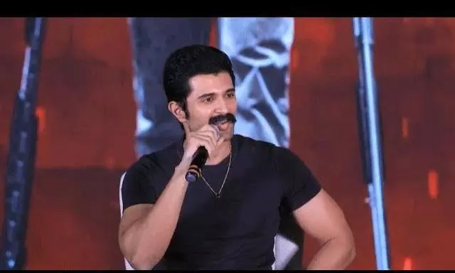 నాకు ఆ అదృష్టం లేదు.. నెపోటిజంపై విజయ్ కామెంట్స్!