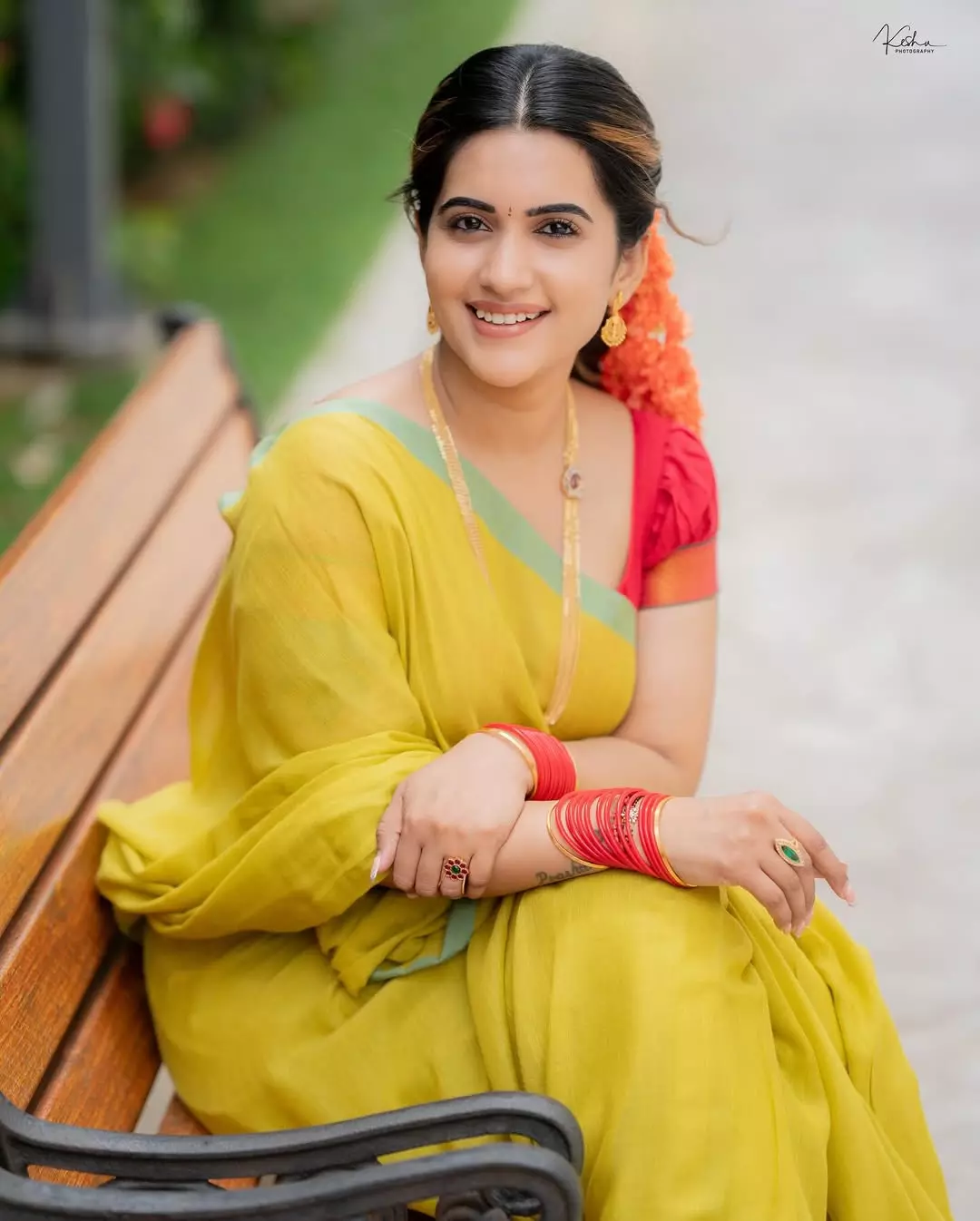 Sravanthi�s Fashion is a Breath of Fresh Air in the Style World Sravanthi�s Fashion is a Breath of Fresh Air in the Style World