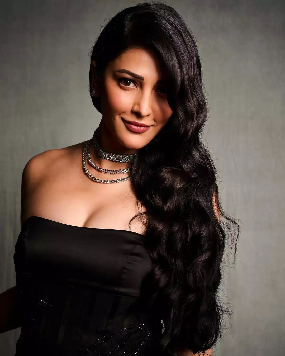 Shruti Haasan Beauty Raises As Times Goes