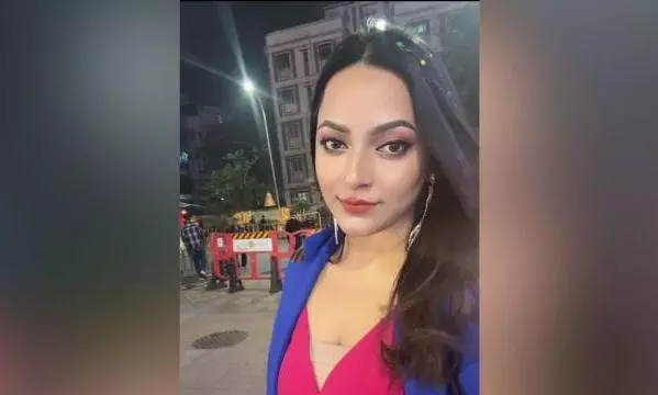 భారత్  లో బంగ్లాదేశ్  నటి వద్ద 2 ఆధార్  కార్డులు.. ఎవరీమె?