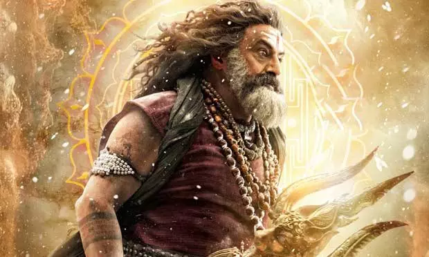 వాసాలు కాదు క‌దిలిపోయేవి కూసాలు!