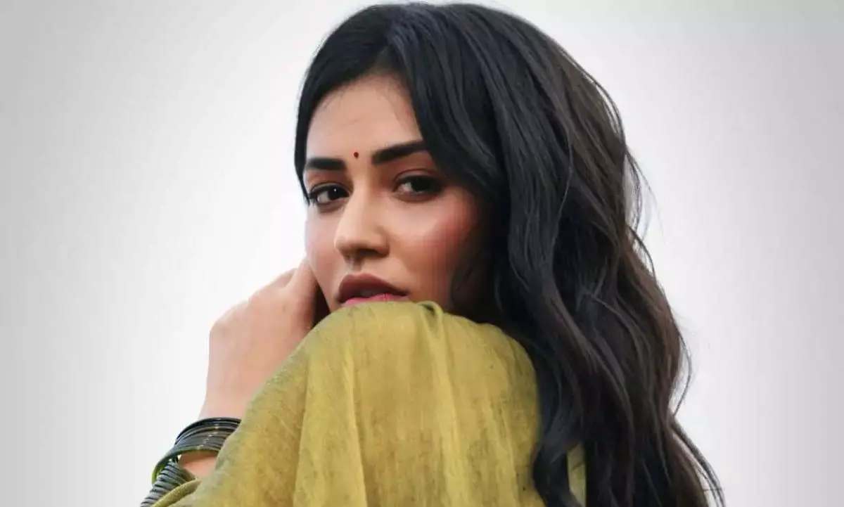 Priyanka Jawalkars Saree Look Goes Viral