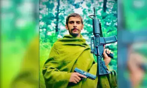 పహల్గాం టెర్రరిస్టుకు పాక్ లో అంత్యక్రియలు.. దాయాది హస్తం బట్టబయలు