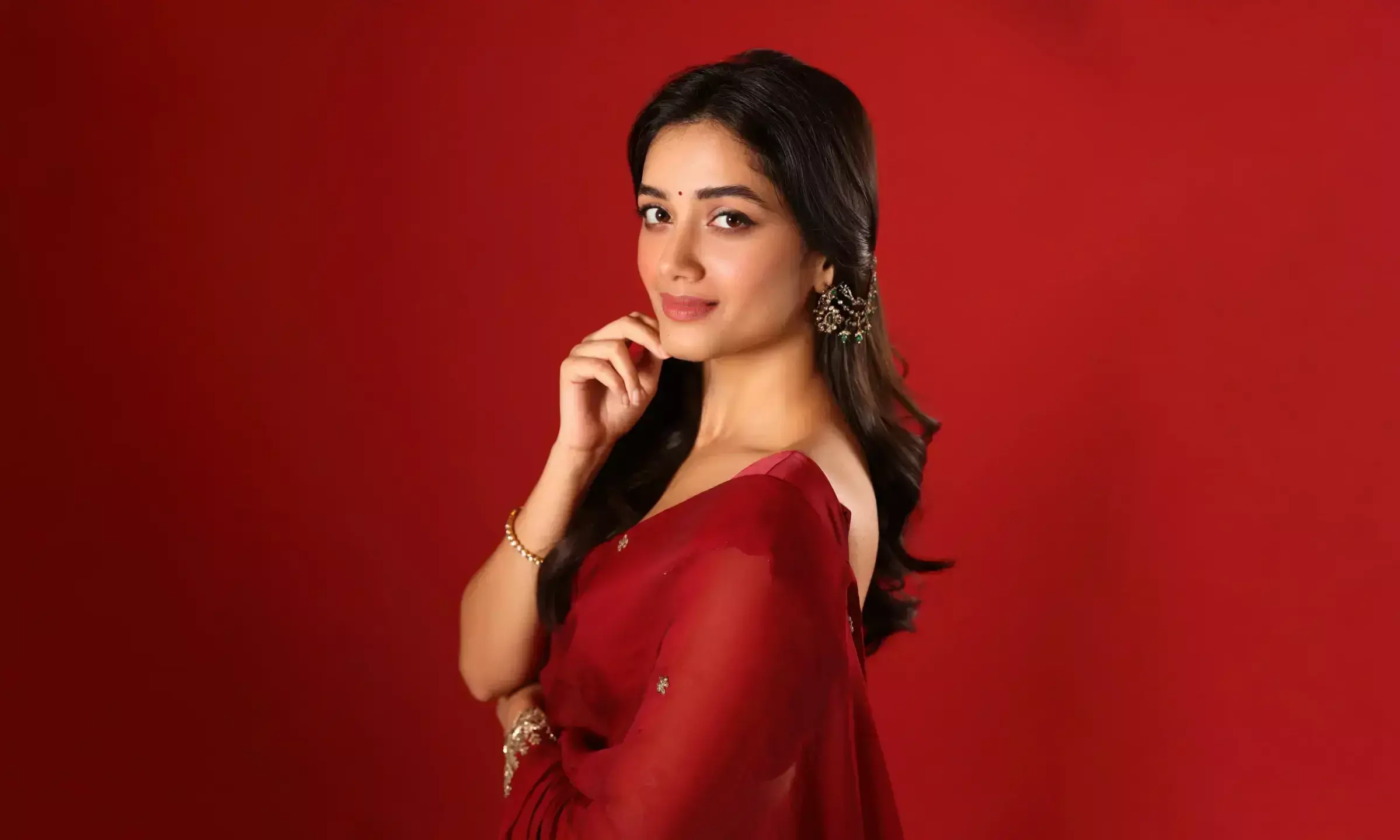 హీరోతో డాన్స్ అంటే? బాబోయ్ అనేసిందా!