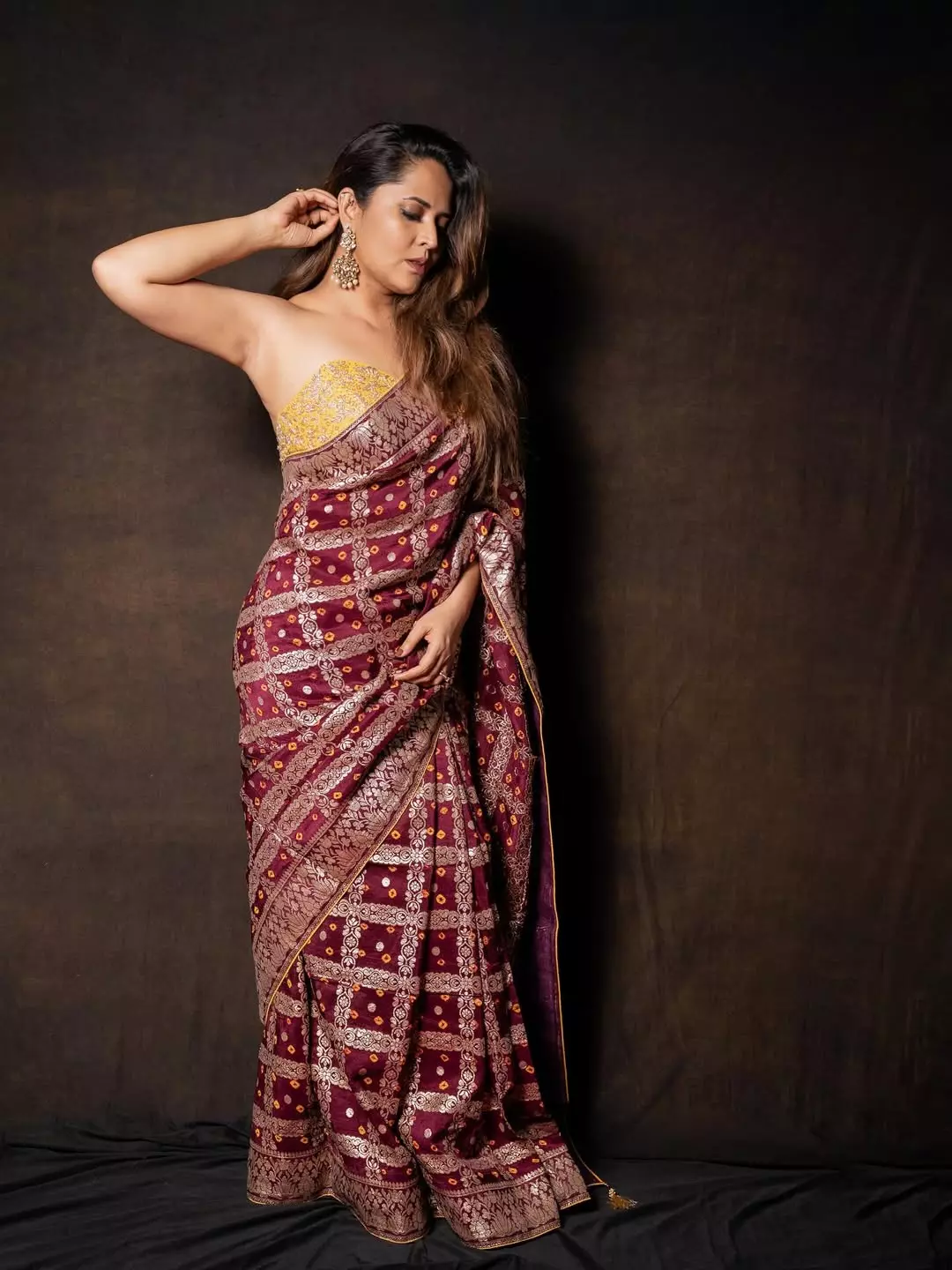 Anasuya Showcases Her True Self In Pictures