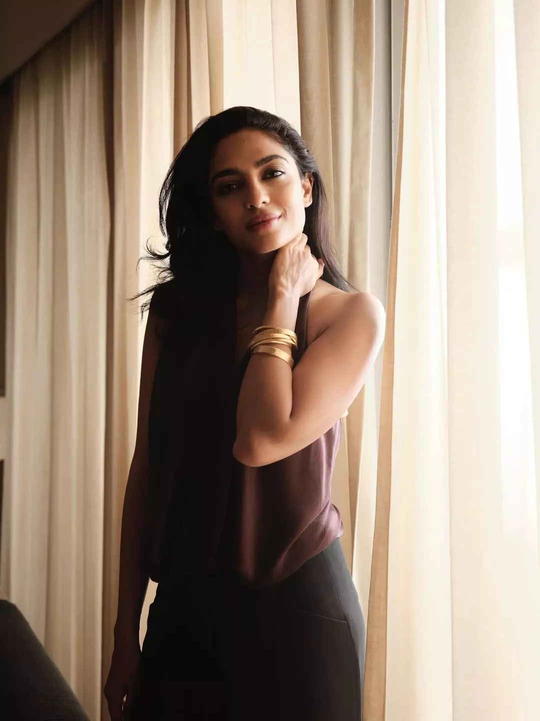 Sobhita Festive Look Between Structure and Softness Sobhita Festive Look Between Structure and Softness