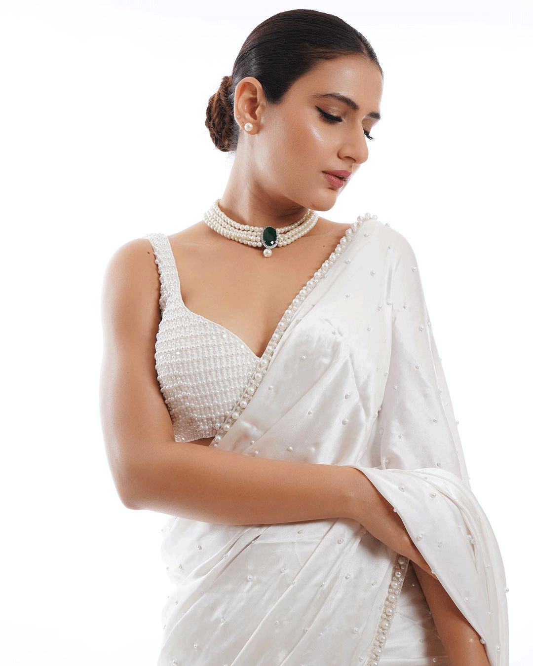 Fatima Sana Shaikh Slays the Trend Game