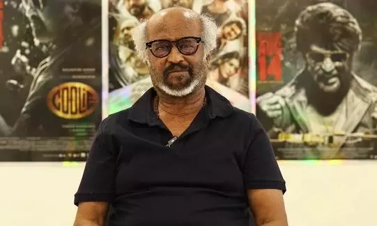 నా జుట్టు ఊడిపోయింది.. కానీ నాగ్ మాత్రం అలానే ఉన్నాడు