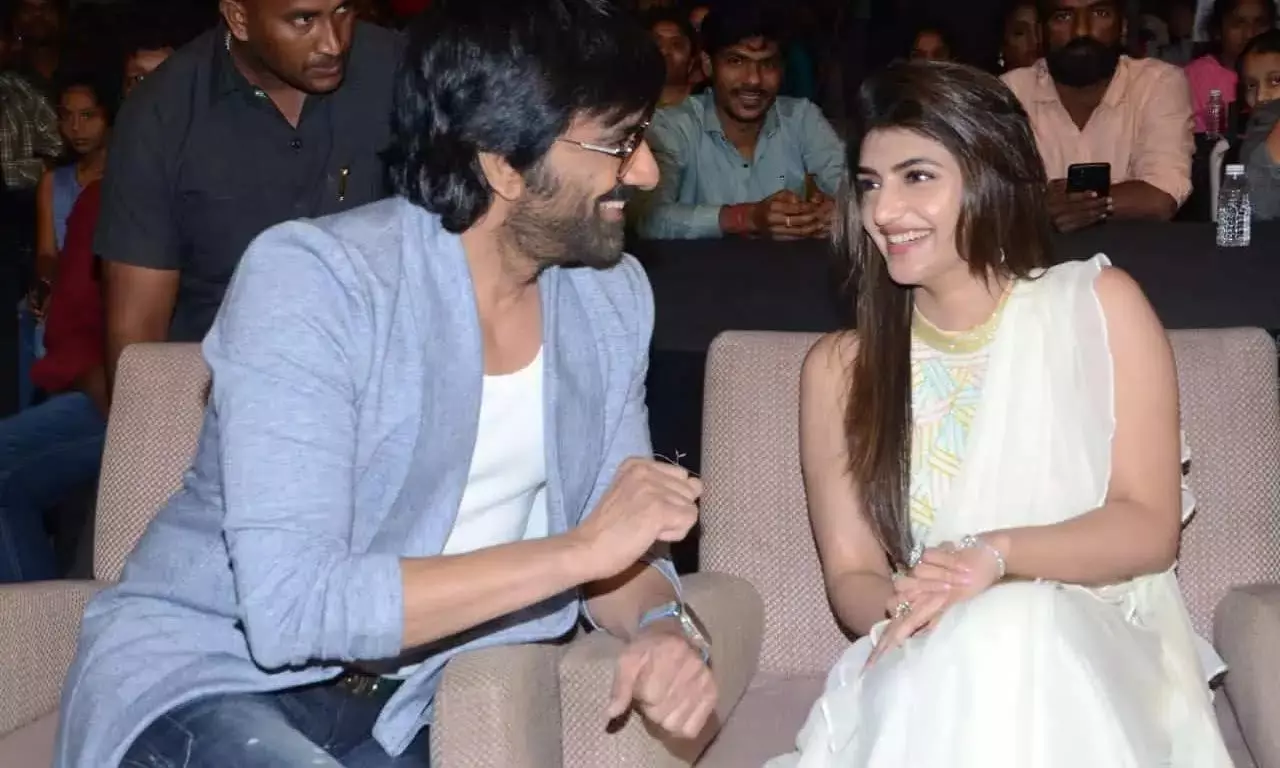 మొత్తానికి రాజా జ‌నాల‌కి అల‌వాటు చేసేసాడ‌లా!