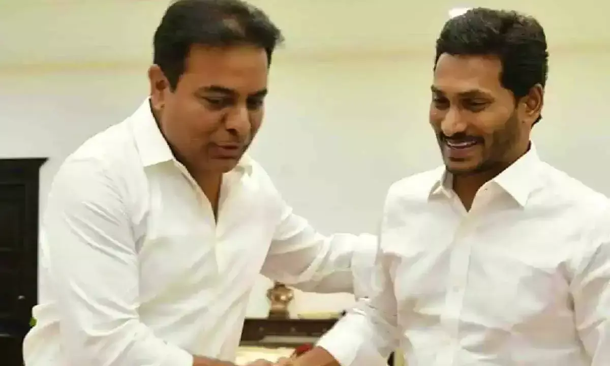 జగన్ ను ఫాలో అవుతోన్న కేటీఆర్..భవిష్యత్ రాజకీయాలపై ప్రభావం