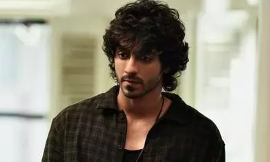 ఈ ఓవర్‌ నైట్‌ కుర్ర స్టార్‌ జర్నీ ఎటూ...?