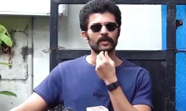 గేమింగ్ యాప్‌ ప్రమోషన్ వివాదంపై హీరో విజయ్ దేవరకొండ స్పందన