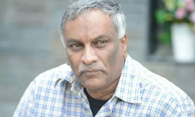 30 శాతం పెంచ‌డం జ‌రిగే ప‌ని కాదు: త‌మ్మారెడ్డి