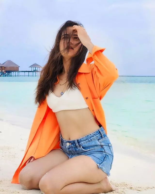 Can Ashika’s Fashion Get Any More Fabulous Than Her Bday Post? Can Ashika’s Fashion Get Any More Fabulous Than Her Bday Post?