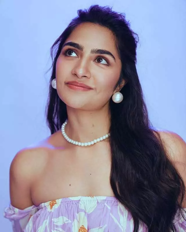 Rukmini Vasanth Shares a “Pink State of Mind” Rukmini Vasanth Shares a “Pink State of Mind”