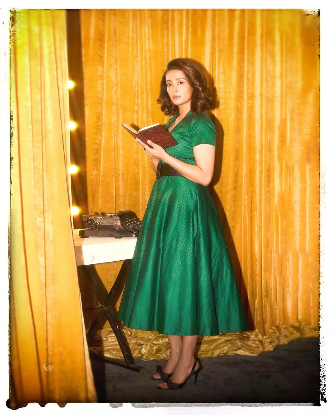 Surveen Chawla’s Classy Typewriter Look