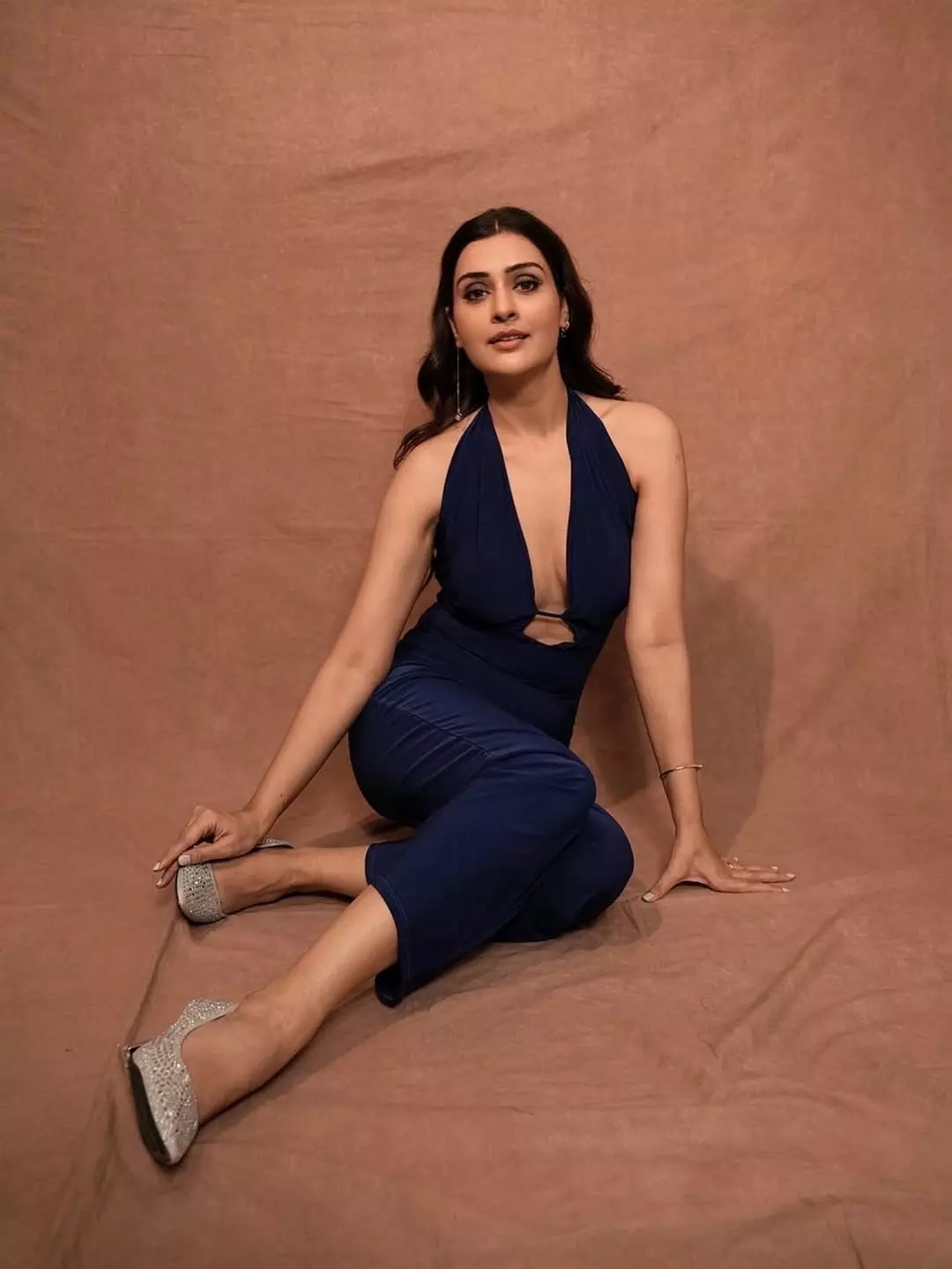 Payal Rajput Looks Gorgeous In Every Frame She Shares Payal Rajput Looks Gorgeous In Every Frame She Shares