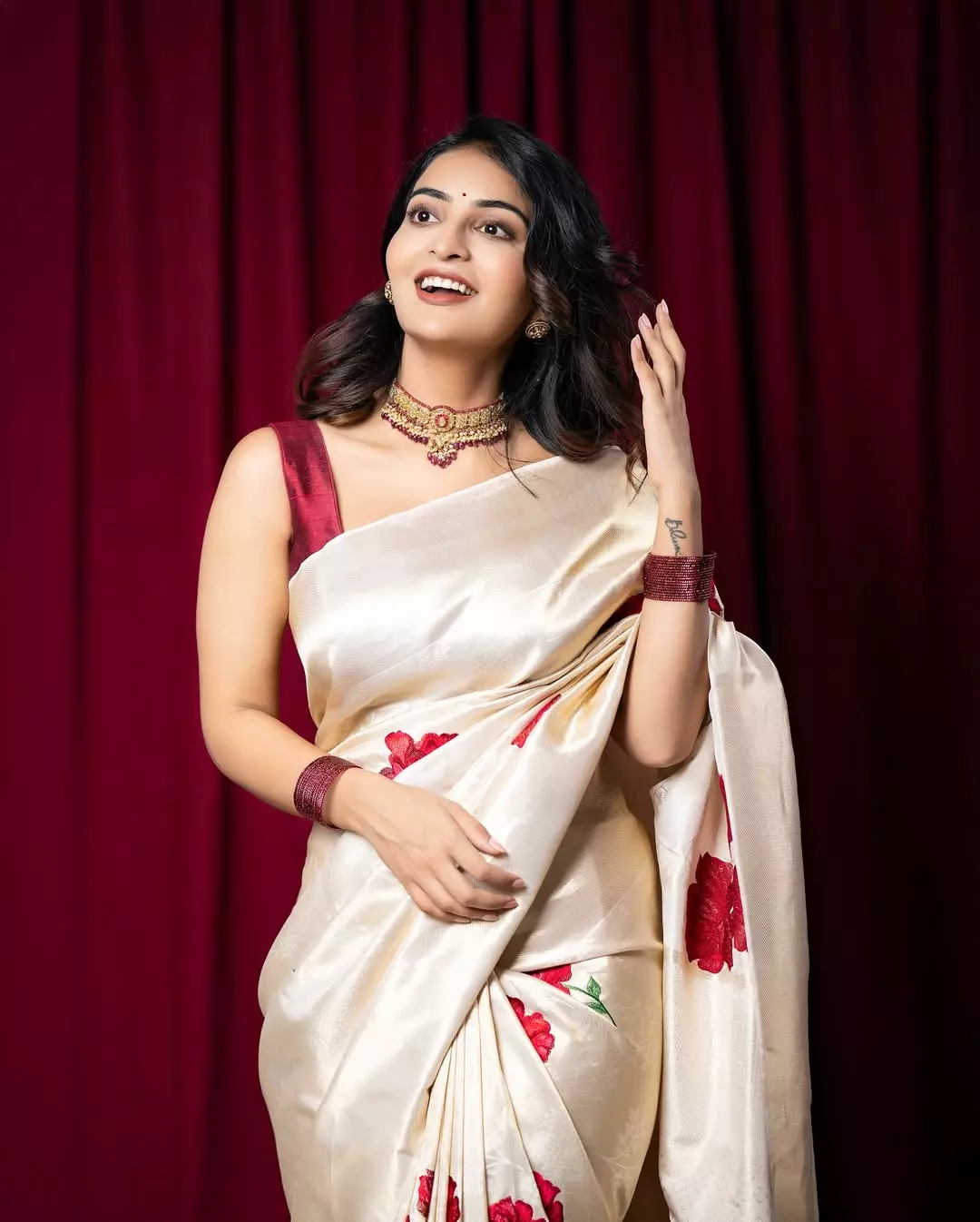 Ananya Nagalla Slays Traditional Look on Friday Ananya Nagalla Slays Traditional Look on Friday