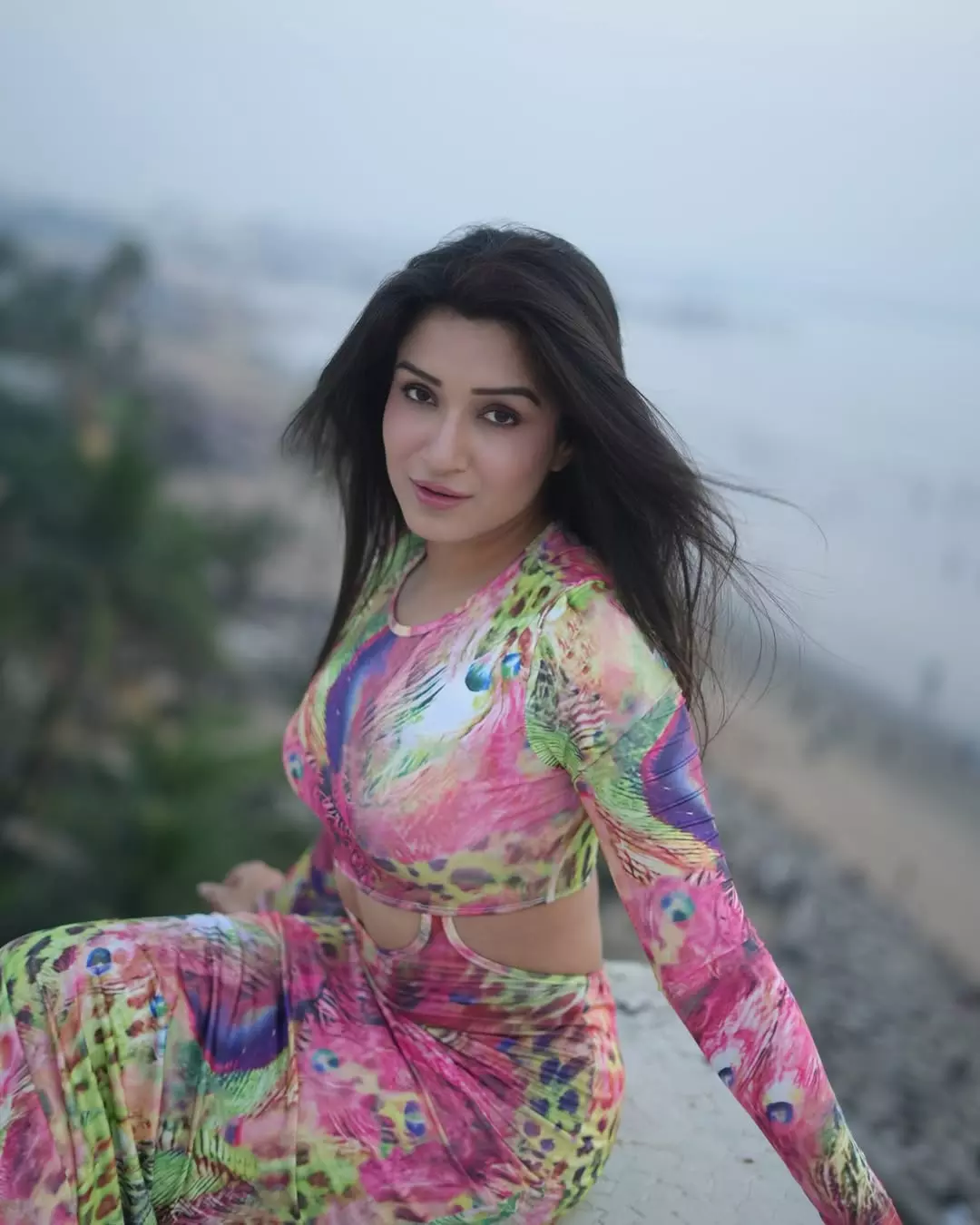 Shefali Bagga’s Stylish Avatar from Cricket Ground Gets All Attention Shefali Bagga’s Stylish Avatar from Cricket Ground Gets All Attention