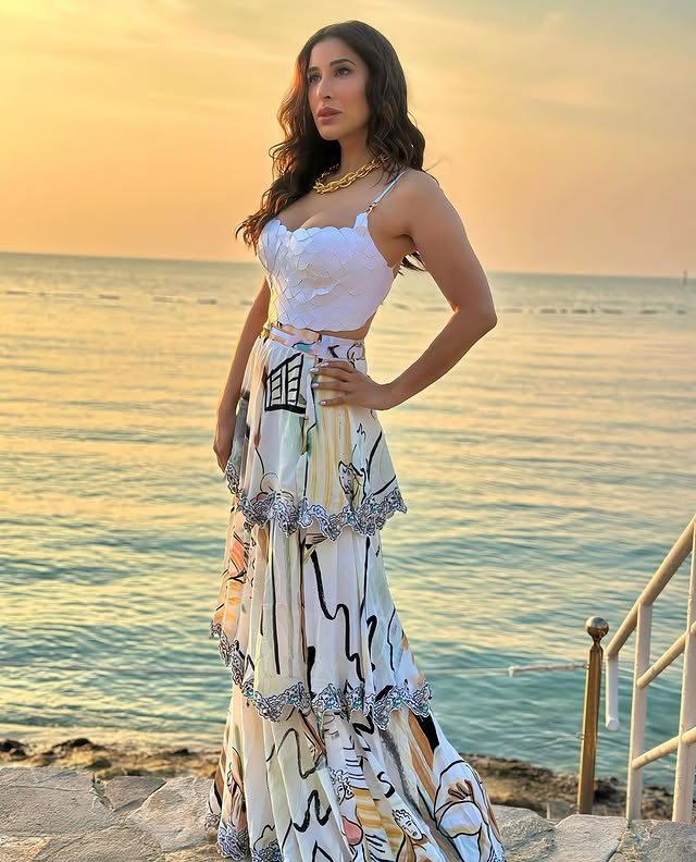 Sophie Choudry Enjoys Phuket Getaway