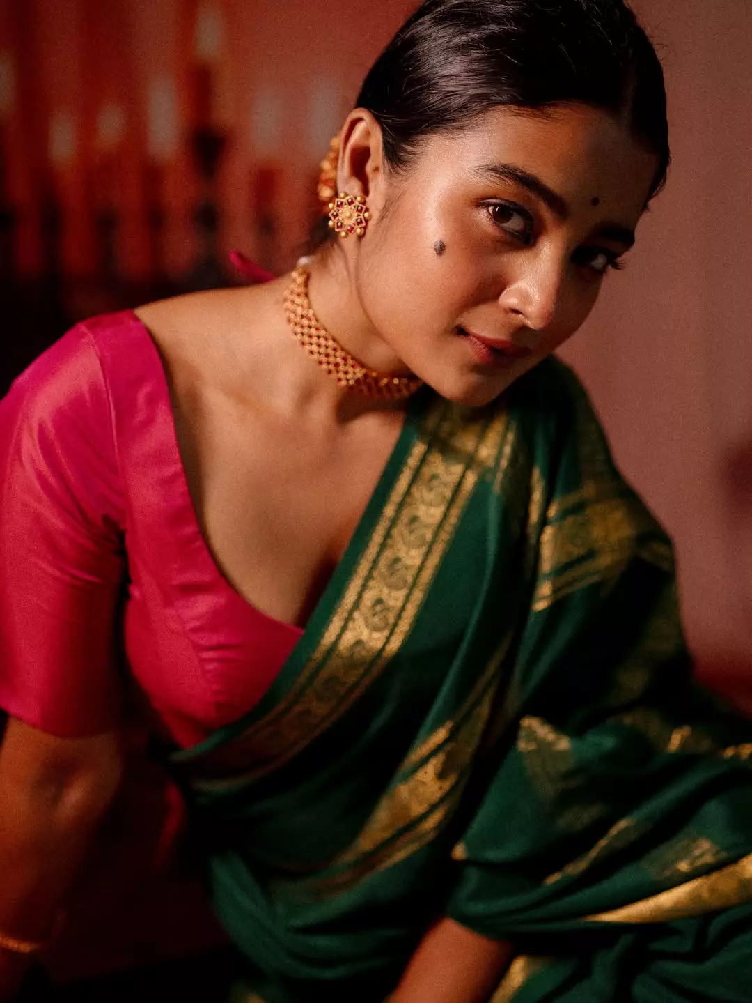 Chaithra J Achar Mesmerizes in Traditional Elegance