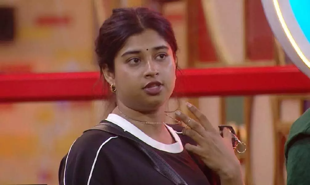 బిగ్ బాస్ 9.. షాకింగ్ ఎలిమినేషన్..!