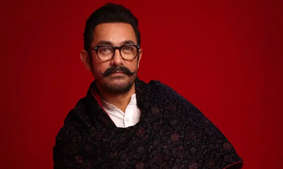 నా పిల్ల‌ల చ‌దువుల‌కు నిర్మాత ఫీజులు చెల్లించాలా? అమీర్ ఖాన్ ప్ర‌శ్న‌!