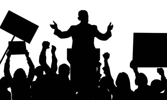 వైసీపీలో ఉండలేరు.. టీడీపీకి వెళ్లలేరు.. ఏపీలో ఇంట్రస్టింగ్ పాలిటిక్స్