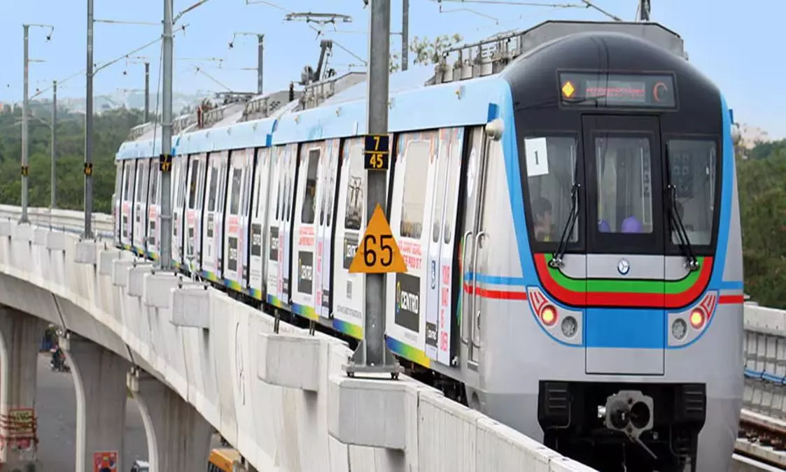 హైదరాబాద్ మెట్రోరైల్ నుంచి ఎల్ అండ్ టీ ఔట్? నిజమేనా?