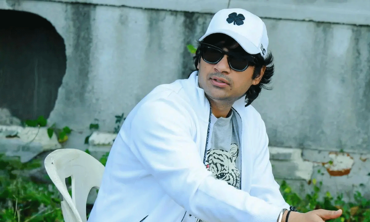 గుర్తు పెట్టుకోండి.. అతని పేరు సుజిత్..!