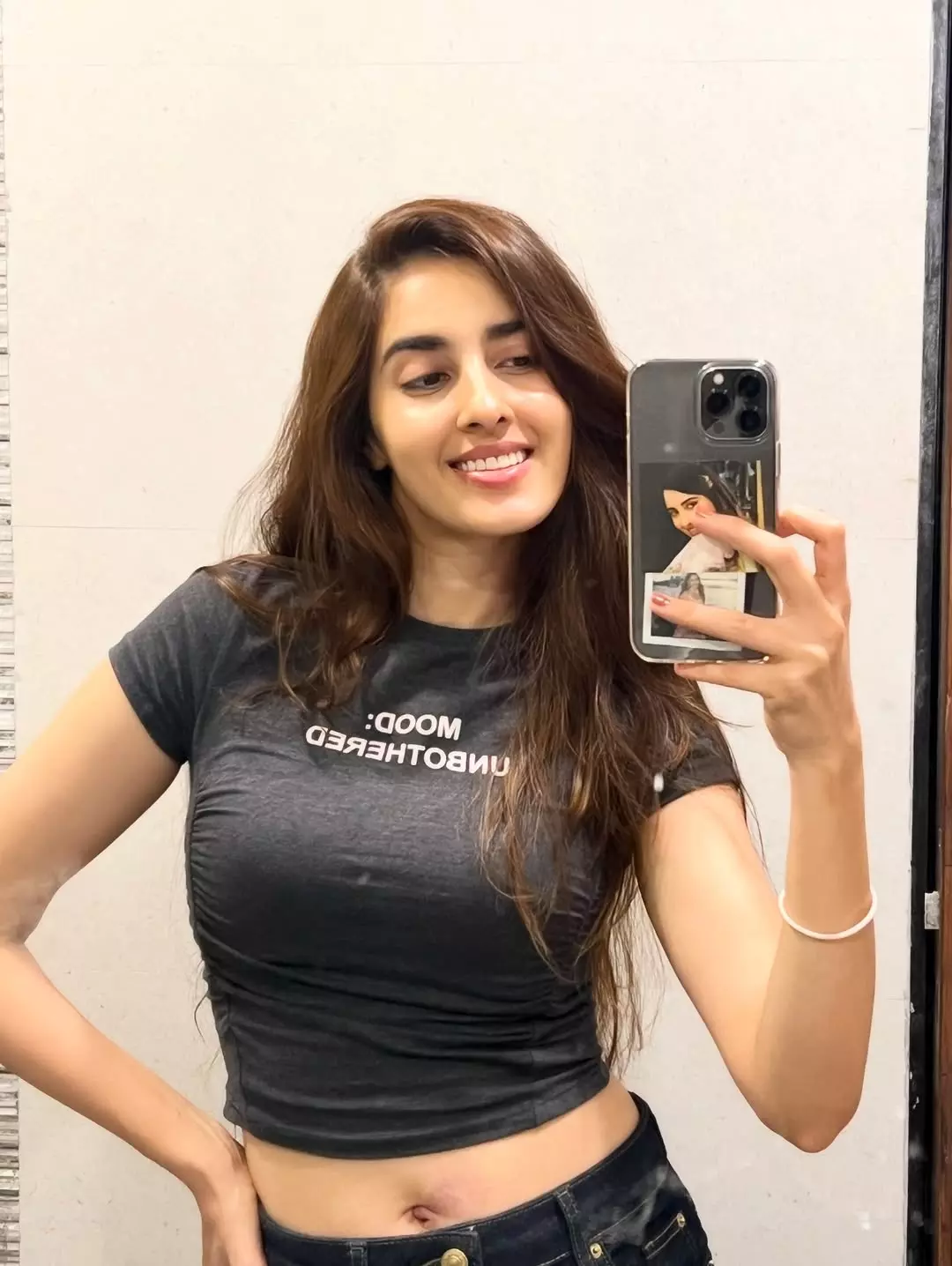 Simrat Kaur’s Fashion Glow is Unmatched