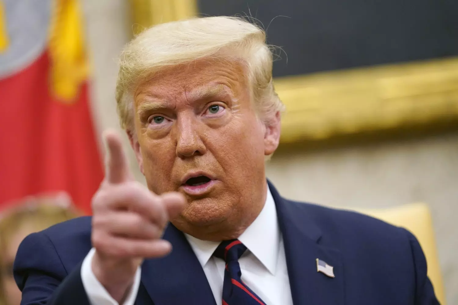 హవ్వా.. ఇది నేనేనా? టైమ్ కవర్ ఫొటో ట్రంప్ కు నచ్చలేదు