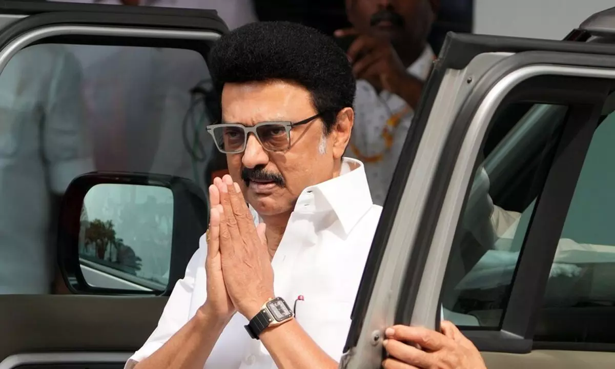 హాట్ ఇష్యూ... తమిళనాట ఇకపై హిందీ కనిపించదు, వినిపించదా?