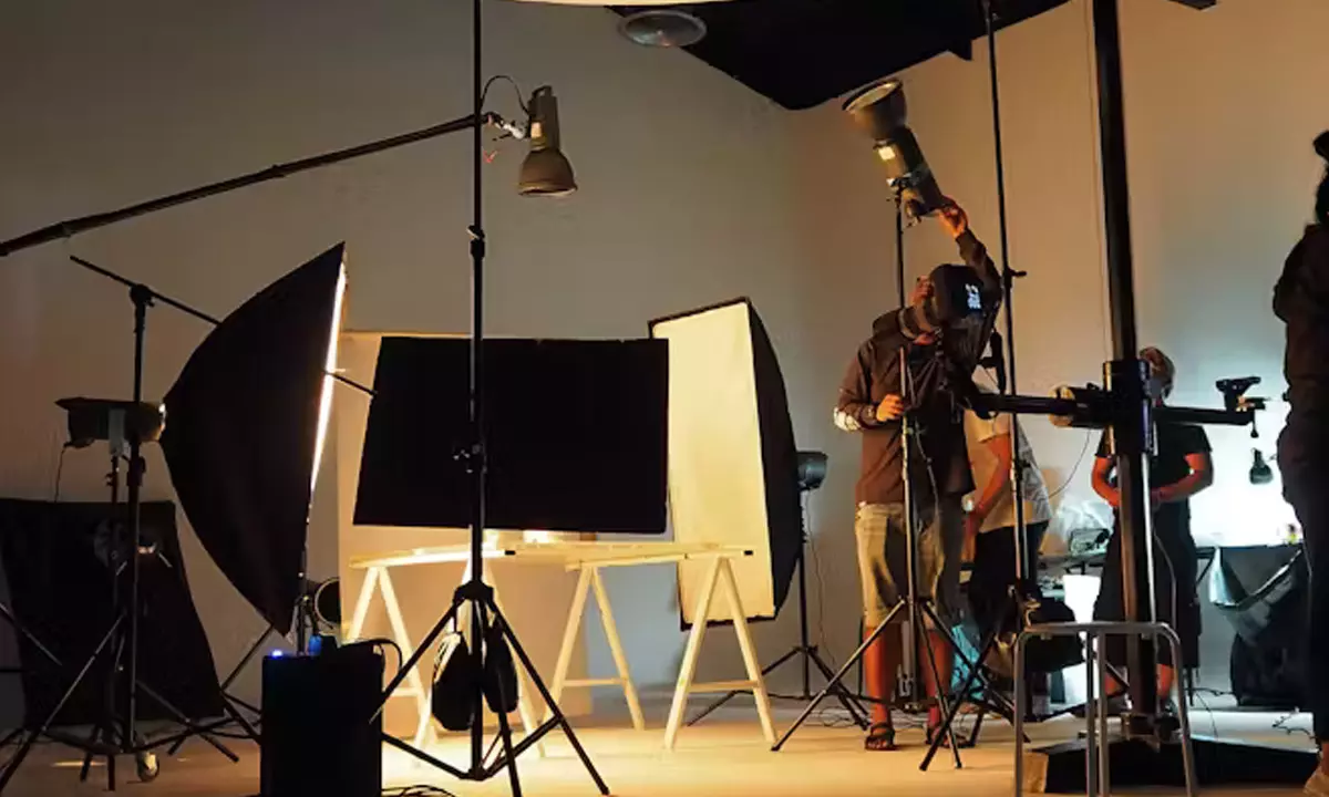 ఈ హైప్ ఎక్కించే పనులు అవసరమా..?